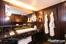 Maybe you would like to learn more about one of these? 10 Of The Most Luxurious Hotel Bathrooms In The U S Oyster Com