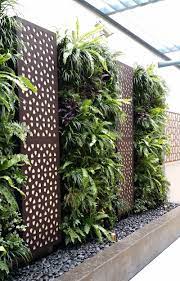 Fence Styles 11 Creative Fence Designs Photos Must See Vertical Garden Diy Vertical Garden Design Garden Wall Designs