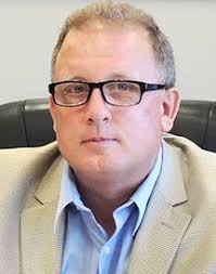 Newport Independent Schools superintendent Middleton praises Board of  Education