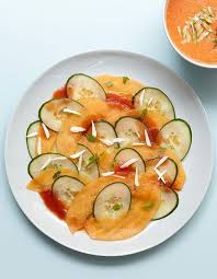 Carpaccio Melon Concombre Pour 4 Personnes Recettes Elle A Table Recette Recette Minceur Rapide Recettes De Cuisine Concombre