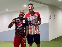 Видео ¿duvan vergara es hincha del junior? Duvan Vergara Y Michael Rangel Tras El Junior Vs America De Cali