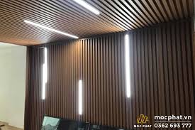 Các mẫu lam phòng khách đẹp được thiết kế đơn giản nhưng không kém phần tinh tế mang đến sự nổi bật và tinh tế cho không gian phòng khách. 5 Máº«u Lam Gá»— Nhá»±a Trang Tri Phong Khach Ä'Æ°á»£c Æ°a Chuá»™ng Nháº¥t 2021