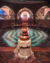 La Fantastica Atmosfera Dei Bagni Rudas Di Budapest Rudas Bath Or Rudas Furdo Is A Thermal A Budapest Central And Eastern Europe Thermal