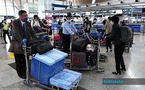 What does tanggungan mean in english? Tanggungan Kewangan In English