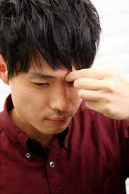 男のワックスの正しい付け方を初心者向けに解説 メンズ ヘアスタイル ヘアスタイル メンズ 40代 ヘアスタイル