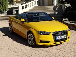 Önce dış değişimden bahsedip en sonda motor üzerindeki değişime geçmek istiyorum. Audi A3 Cabriolet 2014 Vorstellung