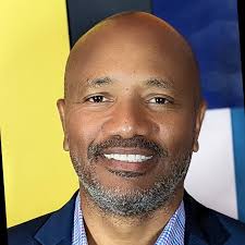 Reginald Chatman's Instagram, Twitter & Facebook