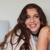 Marisa Fiore's Instagram, Twitter & Facebook