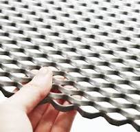 10mm x 8mm Raised Aluminium Expanded Mesh Mesh | 300 x 300mm ...
