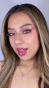 Maquillaje Navideño para el Concierto de Feid