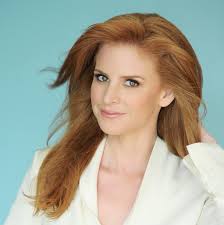 Sarah Rafferty Talks 'Suits,' Traveling and Personal Style