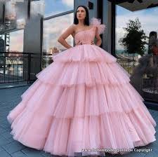 ♥ bei uns findest du moderne hochzeitskleider ♥. Service News On Twitter Brautkleider 2021 Ball Linie One Shoulder Brautkleid Anny In Rosa Mit Tull Rock Brautkleider Und Accessoires Gunstig Online Kaufen Brautmode Heiraten Schmuck Krone Tiara Brautkleid Standesamt