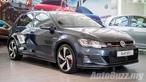 2018 volkswagen golf gti facelift launched rm240k. The Wait Is Over Here Are The Refreshed Volkswagen Golf Gti And Golf R Autobuzz My