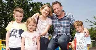 She is married with lee mack, since 2005. Lee Mack Bio Age Net Worth Height Married Nationality Body Measurement Career