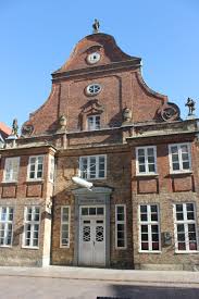 Haus & grund flensburg bietet wertvolle informationen für eine nachhaltige, ertragreiche und auch sorgenfreie nutzung ihres eigentums. Eckener Haus Wikipedia
