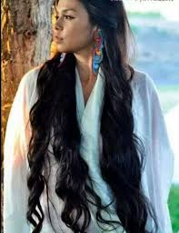 Pictures of native american clothing and jewelry the pictures of native american women and men in this section provide an opportunity to study the differences between the clothing, hair styles and jewelry worn by the different indian tribes. Pin By Rebecca Kennedy On Indian Maidens Native American Girls American Indian Girl Native American Models