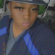 I'll fuk da Whole Group Baby I'm ah Groupie