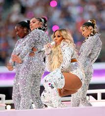 Blige, and snoop dogg just took the stage during the 2022 super bowl halftime show tonight. Xrrpqvw1mkjfzm