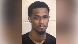 Crime Stoppers Daily Most Wanted: Karlos Antonio Davis