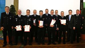 Lugano new york bel air plein group: Ehrungen Und Beforderungen Zur Jahreshauptversammlung