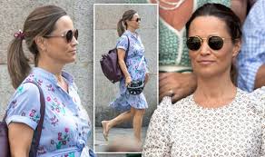 Mar 15, 2021 · baby joy pippa middleton is pregnant with her second child, mum carole confirms. Pippa Middleton Kate Middleton S Sister Shows Off Baby Bump Wearing Blue Dress Express Co Uk