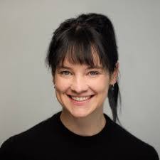 Michelle Orman's Instagram, Twitter & Facebook