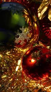 Wallpapers For Samsung Galaxy S4 Thousands Of Hd Wallpapers For Your Samsung Smartphone In 1080x1920 R Christmas Tree Wallpaper Christmas Wallpaper Christmas
