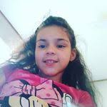 Nadia Meeks's Instagram, Twitter & Facebook