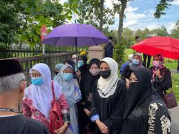 The image of tan sri shahrizat abdul jalil. Zaleha Sumber Inspirasi Kami Shahrizat