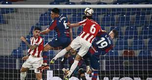 Athletic, que no gana la copa del rey desde 1984, levantó la supercopa de españa ante el barcelona en enero de 2021. Copa Del Rey Athletic Bilbao Edge Out Levante To Set Up Final Against Barcelona