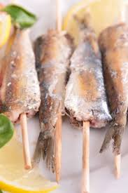 Brochettes De Sardines Au Curry Sardines Recettes Recette A Base De Poisson Brochette