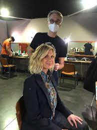 Join facebook to connect with michele laroque and others you may know. Michele Laroque On Twitter Preparation Du Tableau La Nouvelle Voice Enfoires Enfoires2021