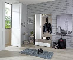 Die richtige und strategische neuorganisation der garderobe führt dazu, dass sie einige alte sachen in ihrer. Kompakte Garderobe Fur Den Flur Kaufen