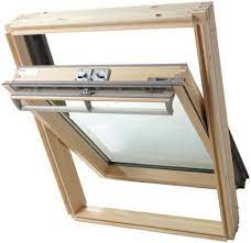 Fenetre De Toit En Bois De 55 Cm Par 78 Cm Velux Brico Depot Fenetre De Toit Fenetre Toit