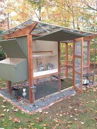 Even, it is good for you as a beginner. More Ideas Below Easy Moveable Small Cheap Pallet Chicken Coop Ideas Simple Large Recycled Chi Chicken Coop Pallets Portable Chicken Coop Walk In Chicken Coop
