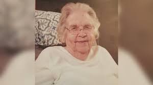 Ruth Hipp's Instagram, Twitter & Facebook