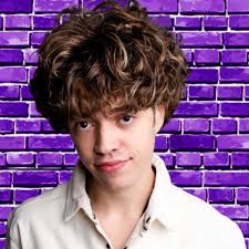 ONCE AGAIN- I am not Christ Valenty. Anything you see of me that's by me  will be under my name and my name only. Anything else, please report it.  Thanks 💜⚡️