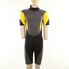 Covering you from the neck downwards dry suits are a pivotal piece of diving gear, especially when participating in dives in cold temperature waters. Neoprene Surfing Suit Diving Equipment Wetsuit Beach Wear Diving Suit Jm356h China Diving Suit And Wetsuit Price Made In China Com