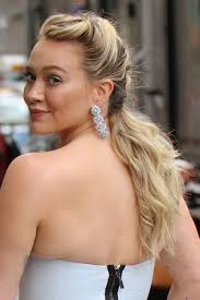 Watch now on the tv land app: Hilary Duff S Hairstyles Hair Colors Steal Her Style