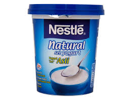 Selain itu, kandungan kalium, kalsium, dan magnesium pada yoghurt rendah lemak juga lebih tinggi daripada susu rendah lemak, sehingga cocok dijadikan konsumsi harian. Perbezaan 4 Jenis Yogurt Yang Paling Biasa Dijual Di Pasaran Nak Diet Kena Tahu