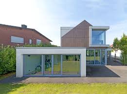 Haus aufstocken fertigbauweise kosten haus aufstocken kosten von haus aufstocken fertigbauweise. Haus Aufstocken Anbauen In Der Holzbauweise Modernisieren Zmh Com