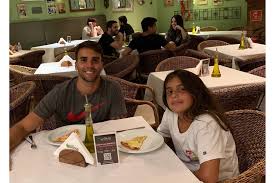 Se eu não te amasse tanto assim. Filho De Ivete Sangalo Rouba A Cena E Internautas Apontam A Cara Da Mae Pais Filhos Sangalo Cantores Caras