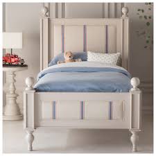 Full, queen and king size platform beds twin beds beds with storage upholstered beds guest beds & daybeds kids' loft beds & bunk beds kids beds cribs divan beds headboards bed legs sleeper sofas there are lots of beds, but feeling good when you wake up starts with finding the right one. Beautifully Made Beds And Bedroom Furniture By The Beautiful Bed Company