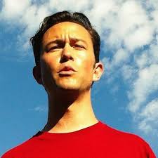 Neil performing the “Star Spangled Banner” before Super Bowl XXI in  Pasadena, California