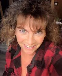 I feel so good after soaking up the moon last night. Super charged by the  moon.