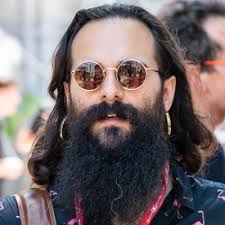 Léonard Bertos 🦉 (@LeonTroglodyte)