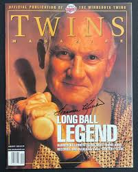 🚨AUCTION CLOSED🚨 🔥24 hr timed auction! 🔥 💵 Starting bid $10 📦  Shipping $15 📈$5 bids or higher 📏 20”x16” 🕰️ 2000s 📖 Your bidding