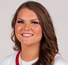 Robyn Mayo's Instagram, Twitter & Facebook