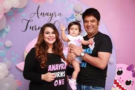 Kapil took to twitter on february 1st and wrote, namaskaar. Kapil Sharma Wife Gini Chatrath Celebrate Daughter Anayra S First Birthday Pictures Inside