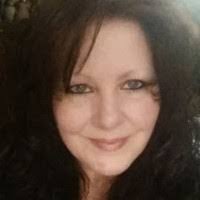 Cheryl Neff's Instagram, Twitter & Facebook